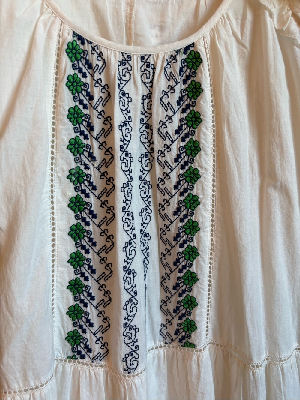 Cotton Sun Dress with floral embroidery - Picture 3 of 9
